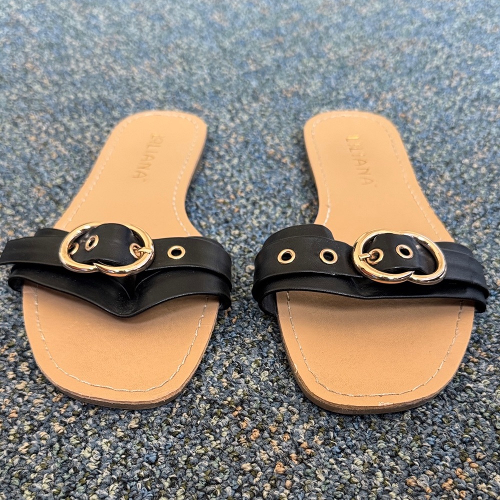 Liliana Black Sandals with Gold Accent